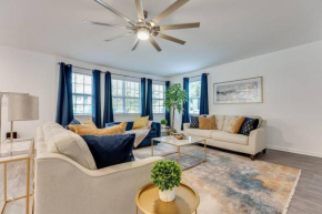 Luxury Atlanta Home - Self Check-in Pet Friendly Free Parking
